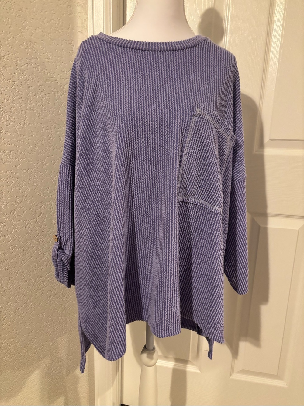 Light Lavender Waffle-Knit Scoop Neck Sweater with Pocket